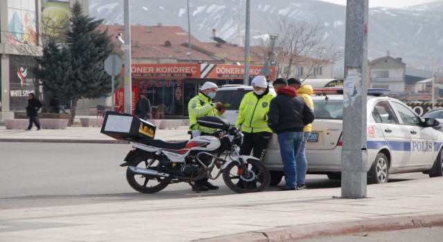 Trafikte Kurye Kuralsızlığı