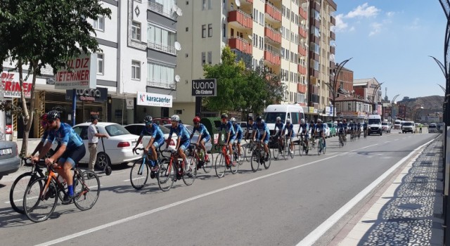 Pedallar Ömer Halisdemir İçin Çevrildi