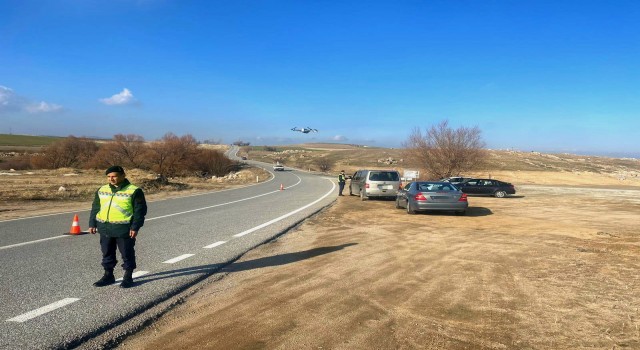 Jandarma Drone Destekli Trafik Denetimi Yaptı