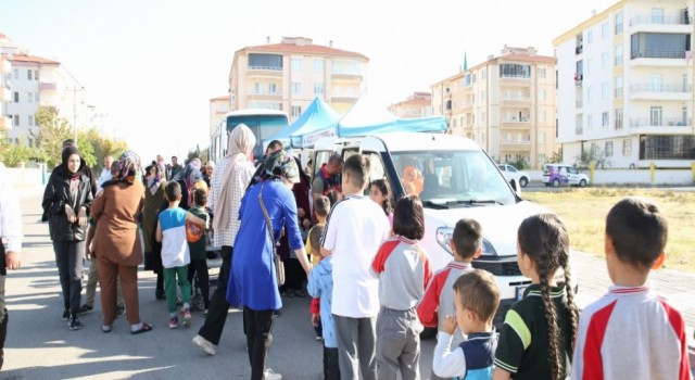 Başkan Dinçer “Siyaseti de belediyeciliği de milletimiz için yapıyoruz”