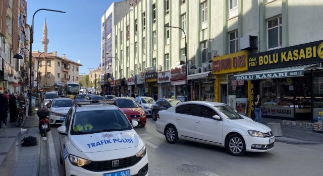 Trafikte Kuralsızlığa Geçit Yok