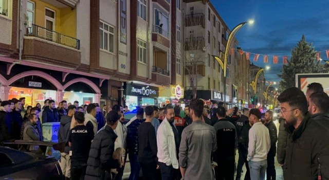 Kafeler Caddesi Karıştı