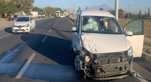 Ankara Yolunda Kaza: 3 Yaralı