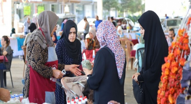 “Hanımeli Pazarı Sosyal Bir Buluşma Noktası Oluyor”