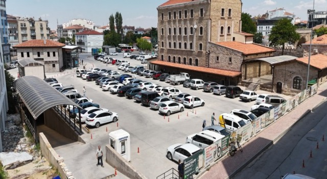 Otopark Hizmetleri Trafiğe Nefes Aldırıyor