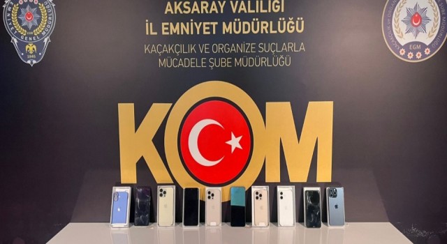 Gümrük Kaçağı Telefonlar Yakalandı