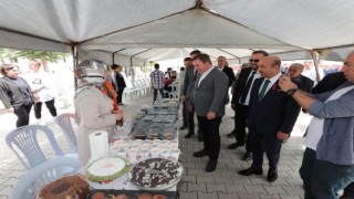 Öğrenciler Deprem Bölgesindeki Kardeş Okulları İçin Kermes Düzenlendi