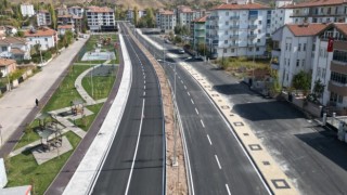 Latif Emekli Caddesi Baştan Aşağı Yenilendi