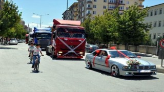 Vatandaşlar Konvoy Çilesine Çare Arıyor